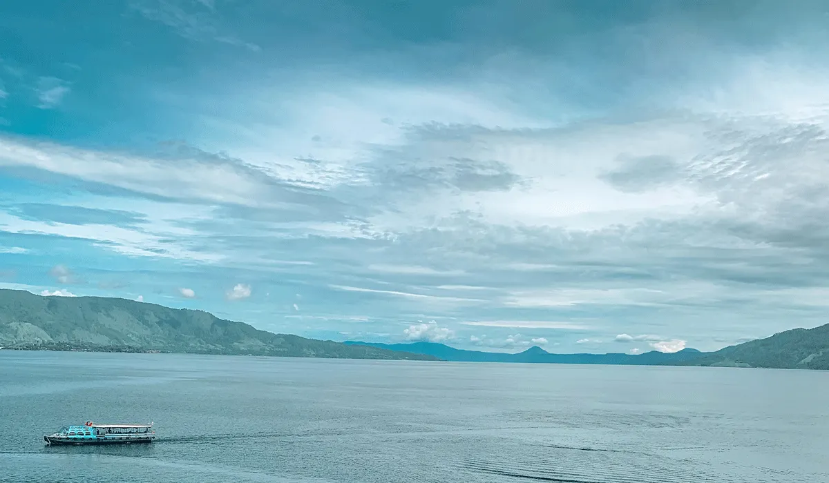 Pantai Parbaba Samosir: Wisata Pasir Putih Danau Toba